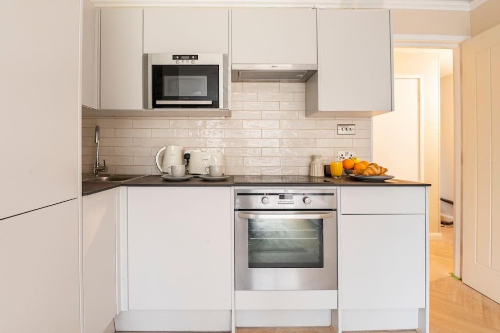 Riverside Serviced Apartments Londres Exterior foto
