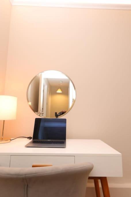 Riverside Serviced Apartments Londres Exterior foto